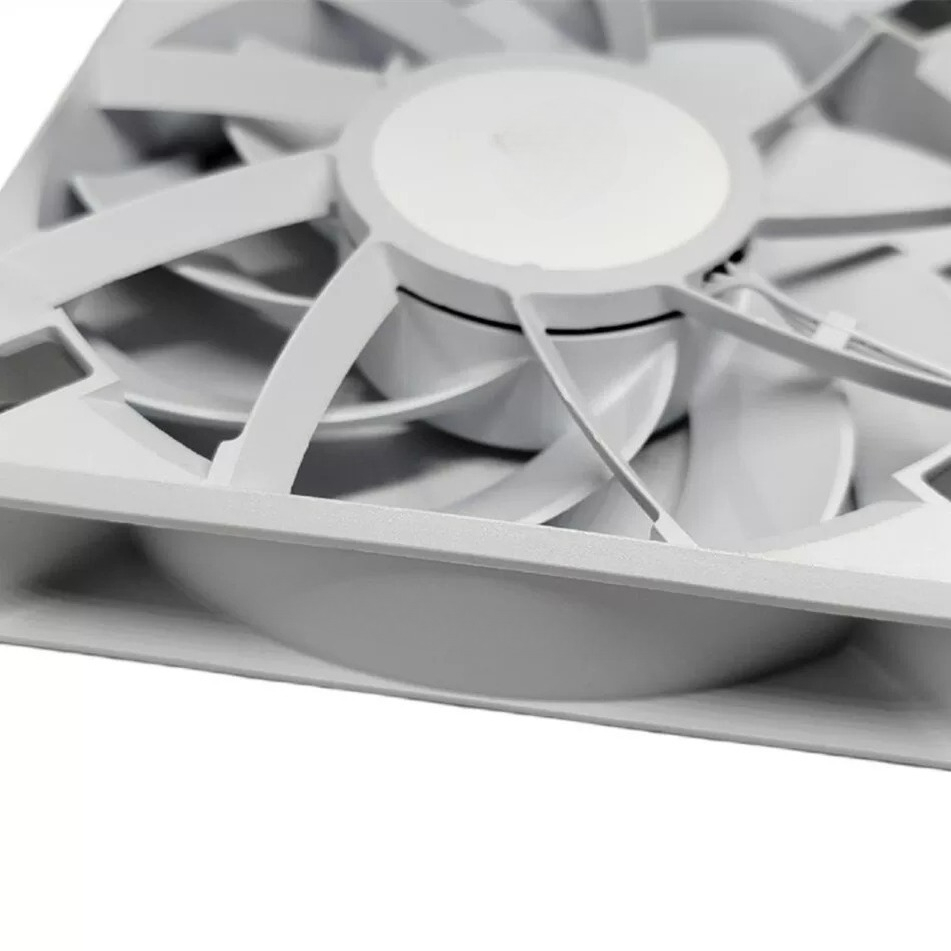 Corsair AF120 ELITE Silent 120 - Case Fan Controller のレビューと価格